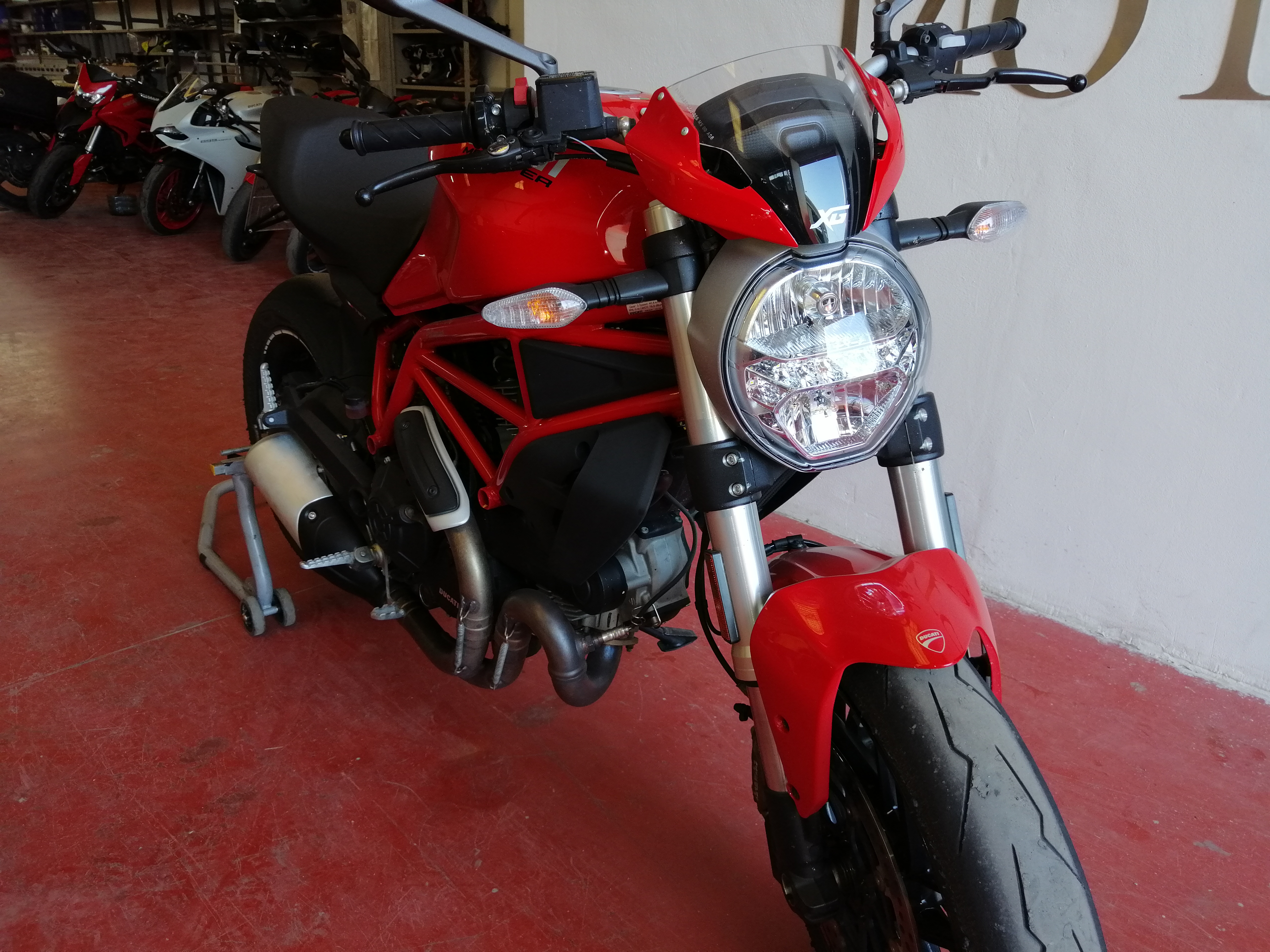 Ducati monster 797 XgameMoto