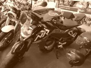 CF MOTO NK 300